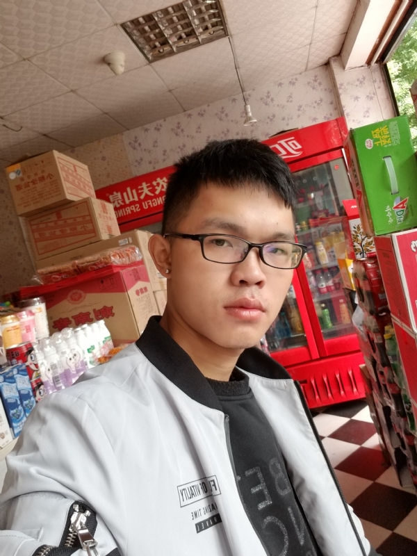柒年的第一张照片--霞浦婚介网