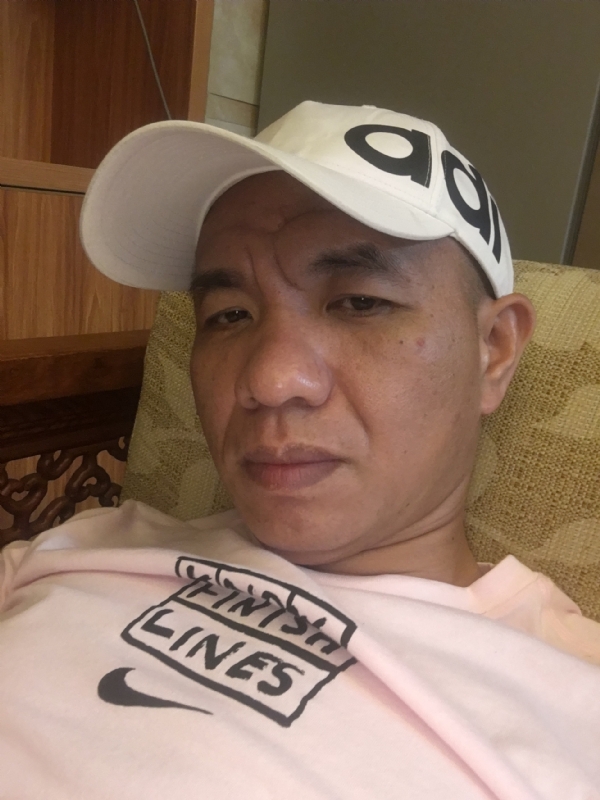 坚持到底的第一张照片--霞浦婚介网