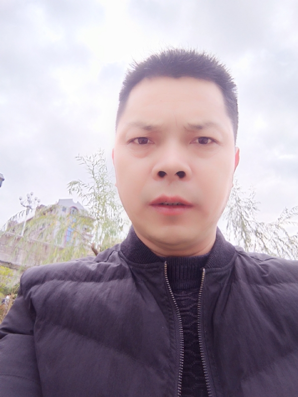 随缘的第一张照片--霞浦婚介网