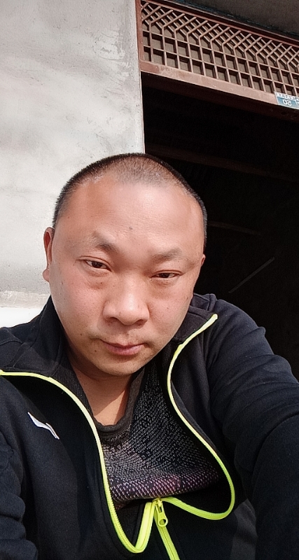 马克的第一张照片--霞浦婚介网