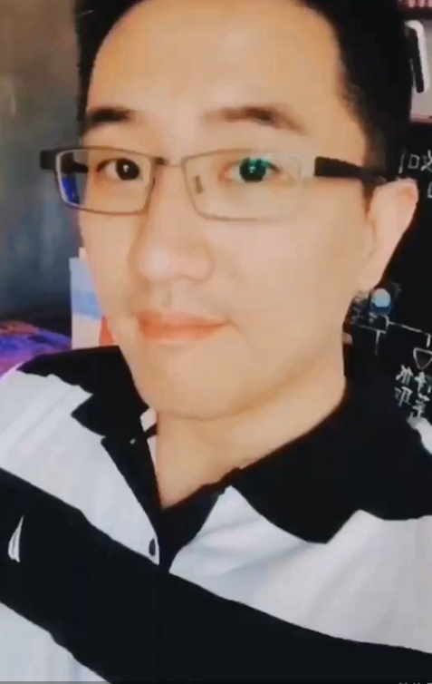 虎子的第一张照片--霞浦婚介网