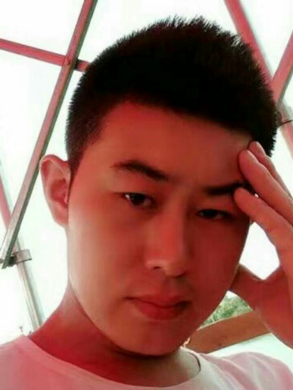 淡漠的第一张照片--霞浦婚介网