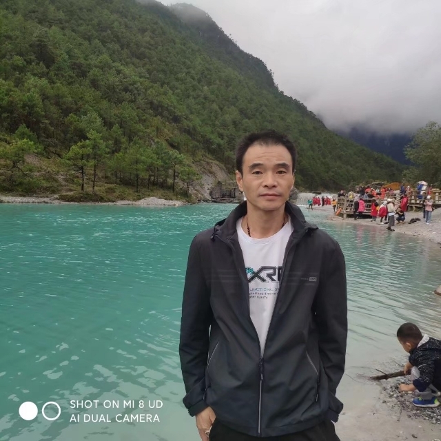 流星的第一张照片--霞浦婚介网