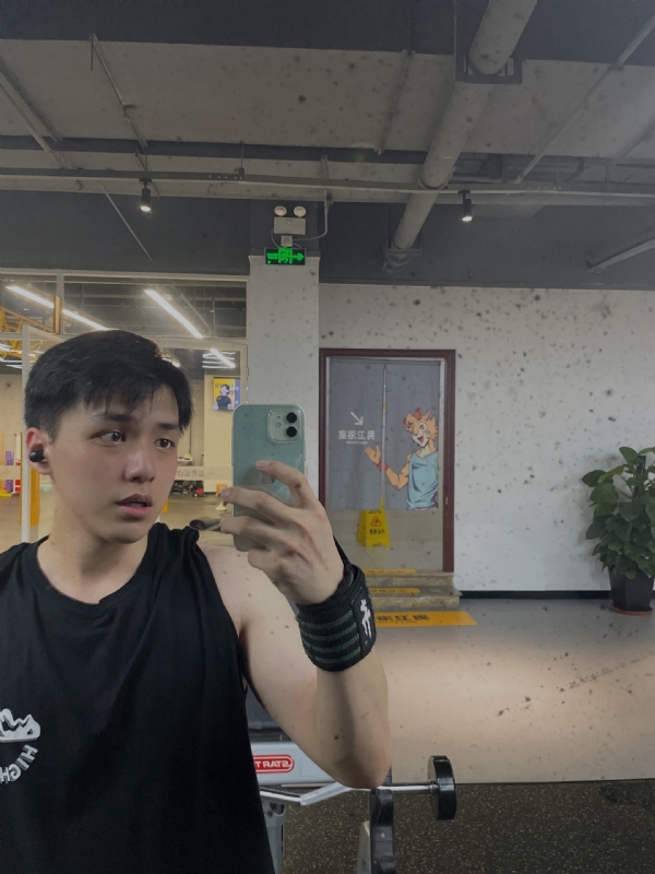 想吃猫的鱼的第一张照片--霞浦婚介网