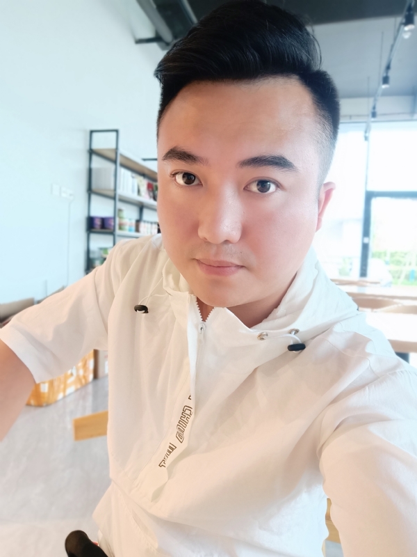 王先生的第一张照片--霞浦婚介网