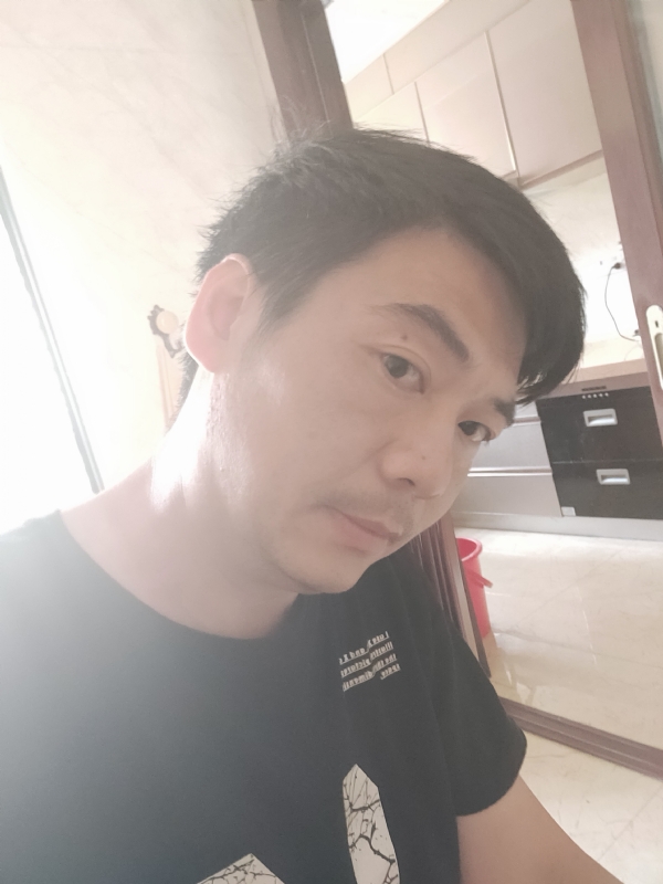 漫步的第一张照片--霞浦婚介网