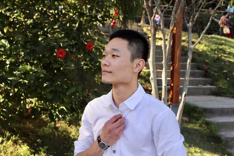 落落大方的第一张照片--霞浦婚介网