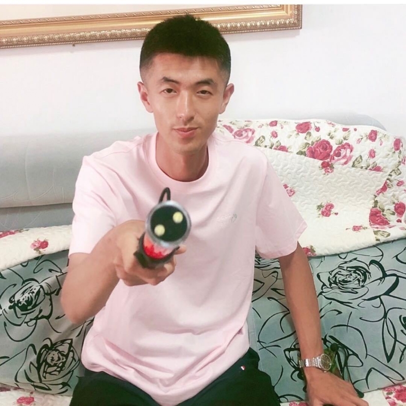 转身留下孤独的她的第二张照片--霞浦婚介网