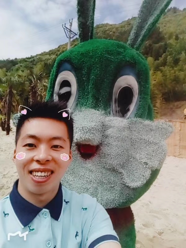 爱就要向前冲的第一张照片--霞浦婚介网