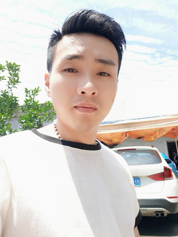 人间烟火的第一张照片--霞浦婚介网