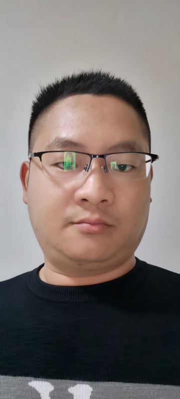 龙逍遥的第一张照片--霞浦婚介网