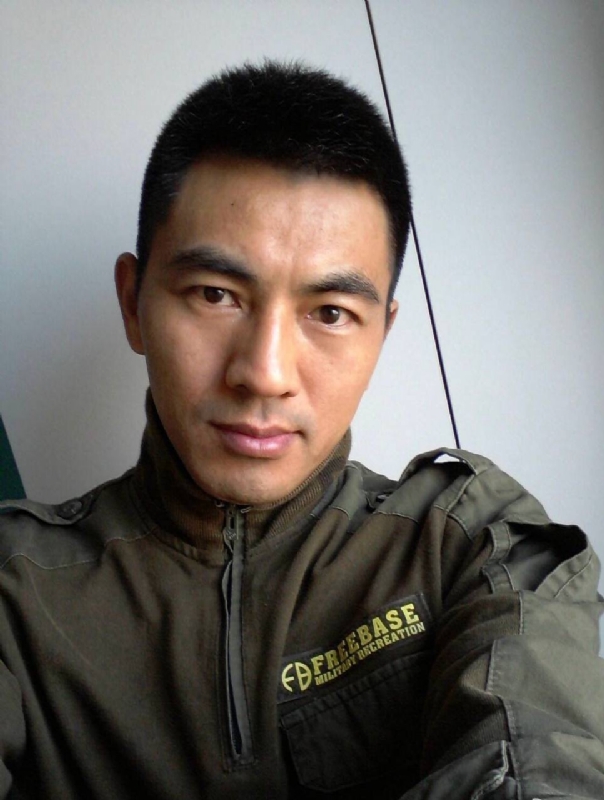 鐵血柔情的第二张照片--霞浦婚介网
