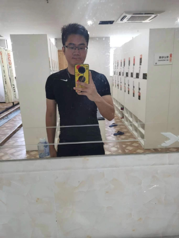 习惯发呆的第一张照片--霞浦婚介网