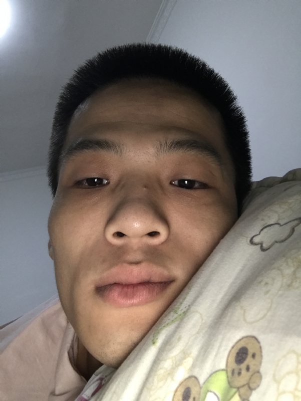 直男的第一张照片--霞浦婚介网