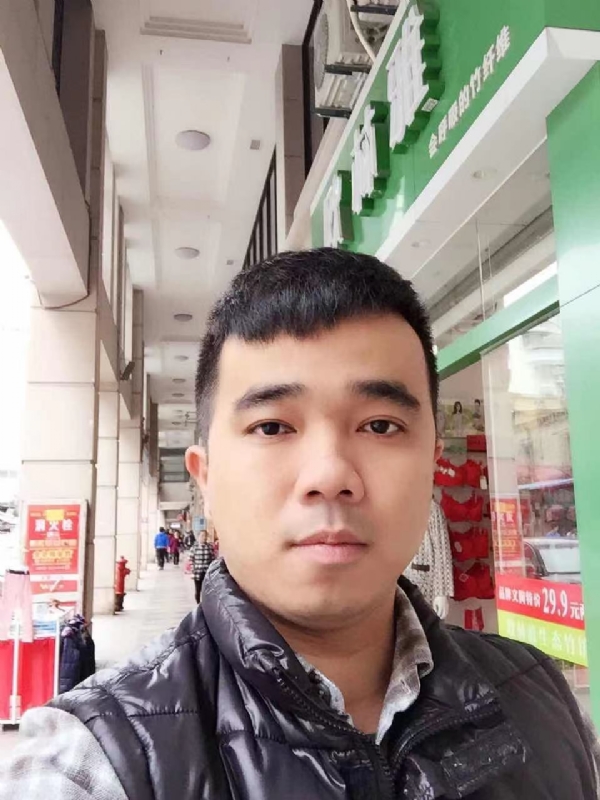 小小怪兽的第一张照片--霞浦婚介网