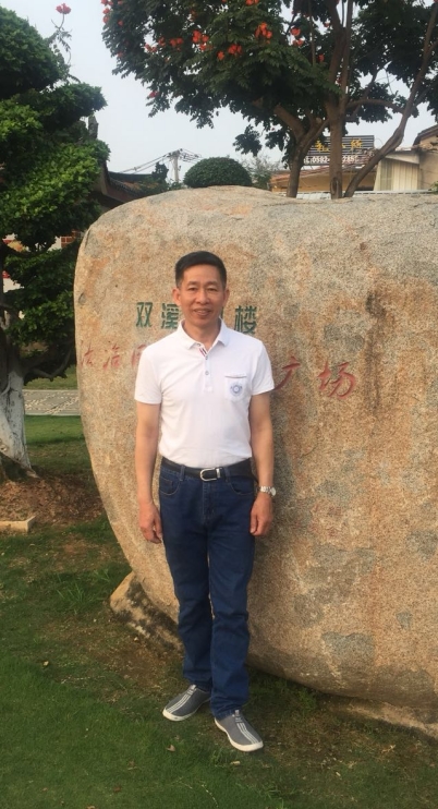 十月红枫的第三张照片--霞浦婚介网