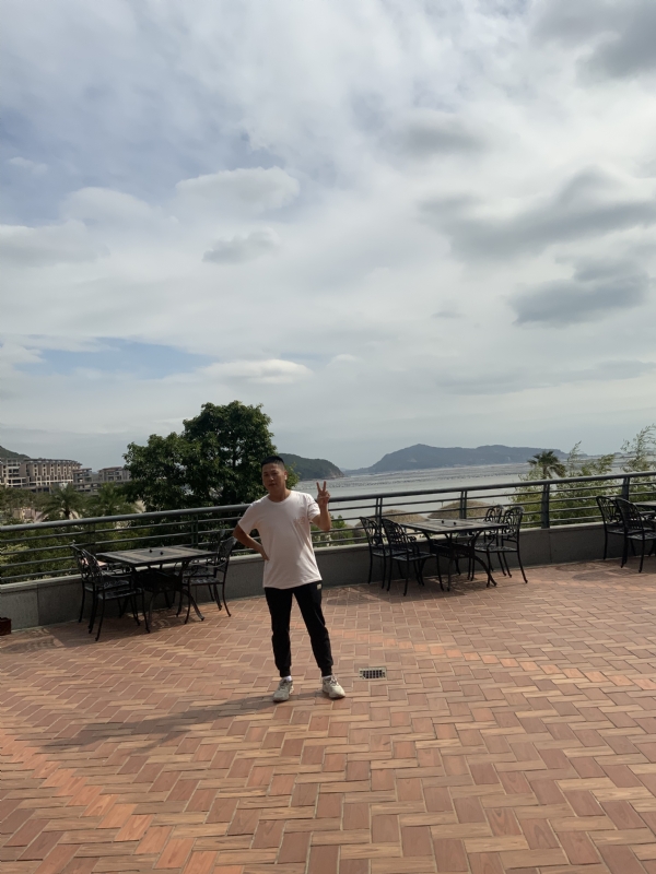 心酸瑟果的第一张照片--霞浦婚介网