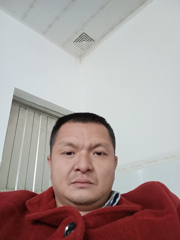 兰成龙的第一张照片--霞浦婚介网