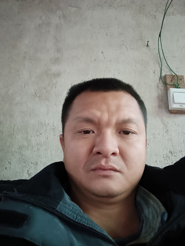 兰成龙的第二张照片--霞浦婚介网