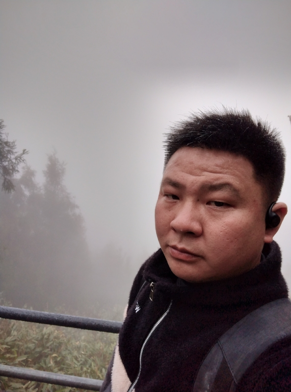 何何何的第一张照片--霞浦婚介网