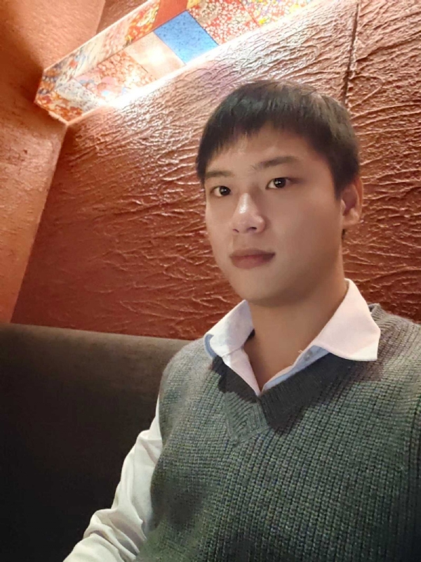 匿藏其名的第一张照片--霞浦婚介网