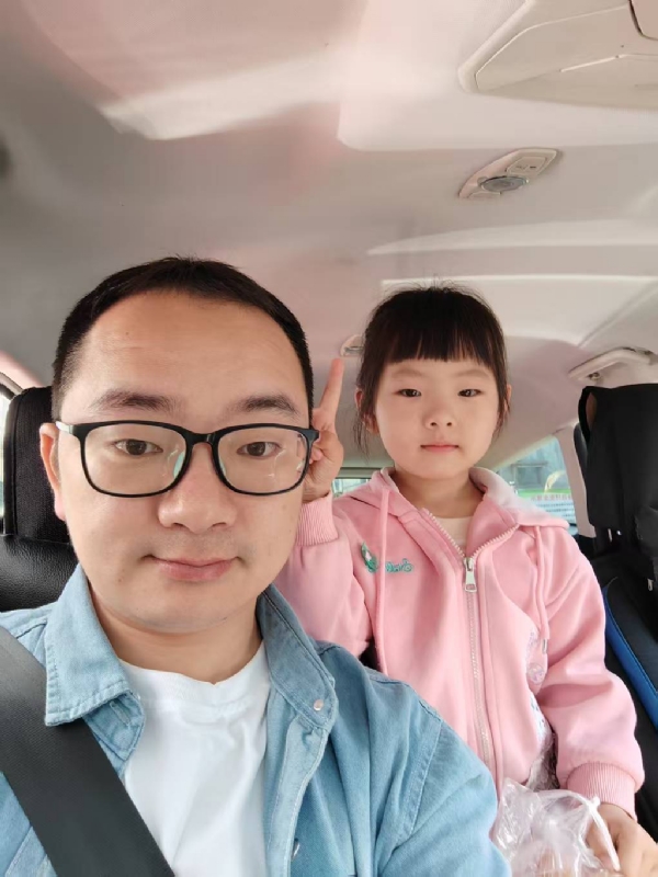 知天晓的第一张照片--霞浦婚介网