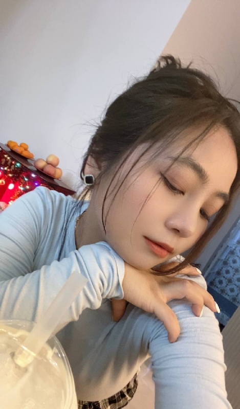 艳秋的第一张照片--霞浦婚介网